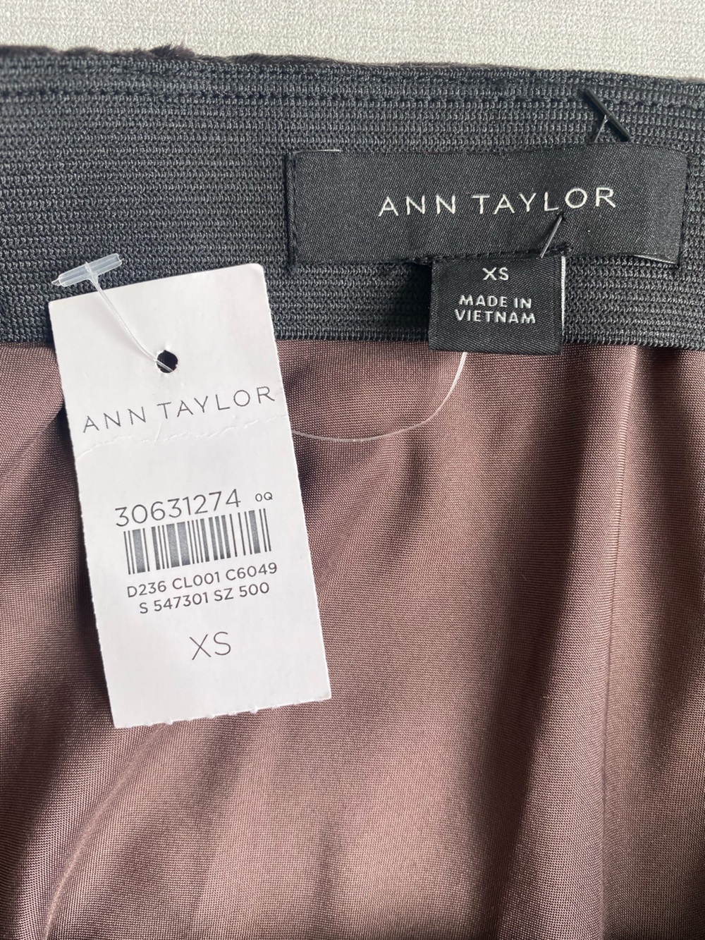 Ann Taylor Velvet Midi Skirt Size XS Grey Silver Liquid Metallic Slip PullOn - Picture 5 of 9